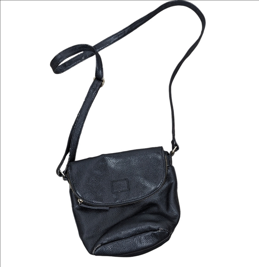 Roots Purse 73 Black Pebbled Leather Crossbody bag
